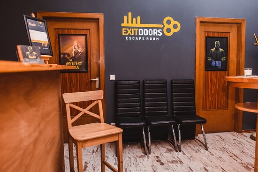 exitdoors lobby