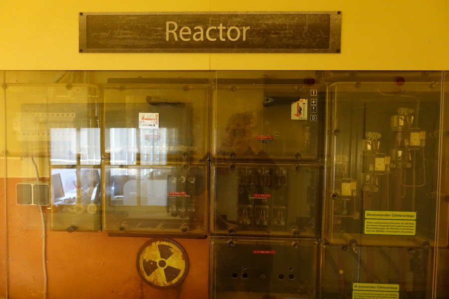 illuminati escape berlin reactor