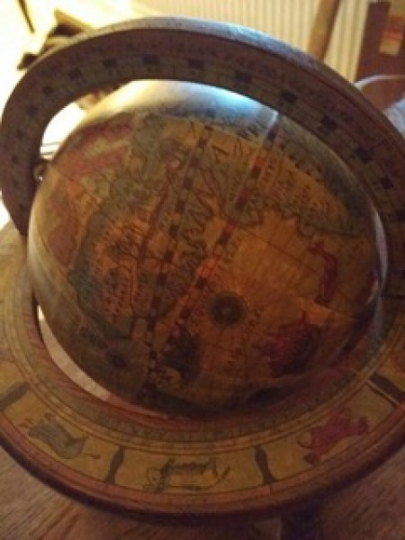 dr jones das geheimnis der muenze globus holz dr jones das geheimnis der muenze globus holz