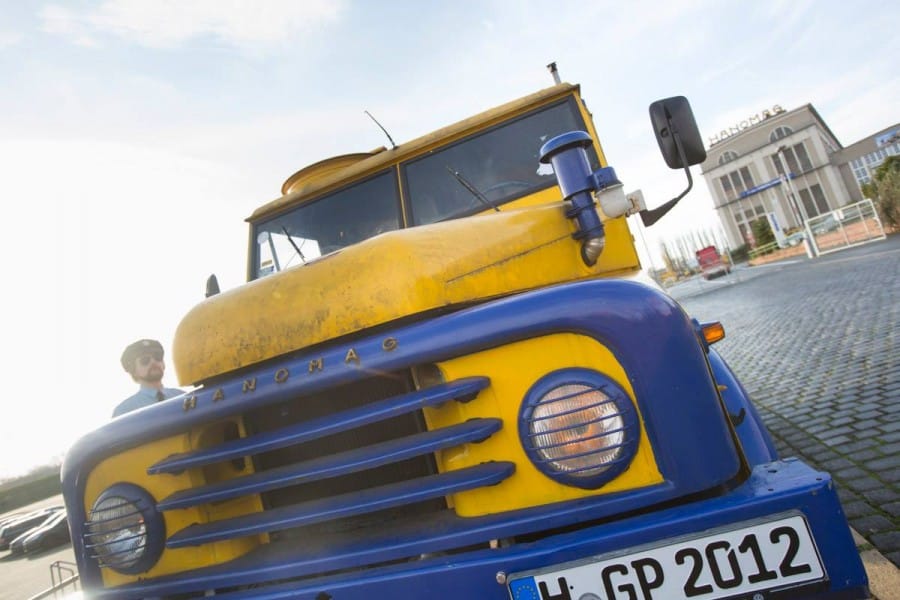 truck vorne truck vorne